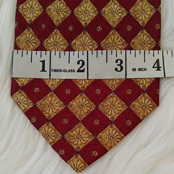 Vintage Valentino Red Gold Silk Tie 57" - Picture 5 of 5